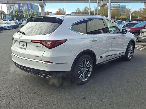 2023 Acura MDX Advance Package