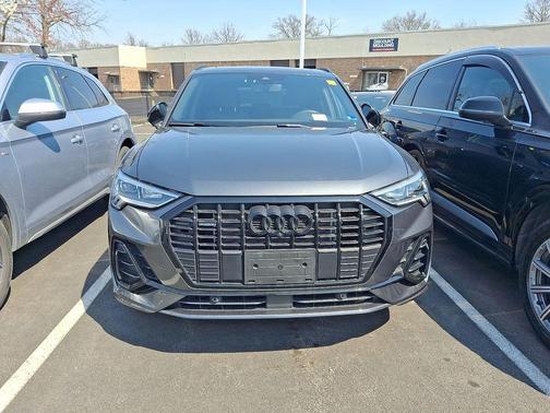 2025 Audi Q3 45 S line Premium Plus