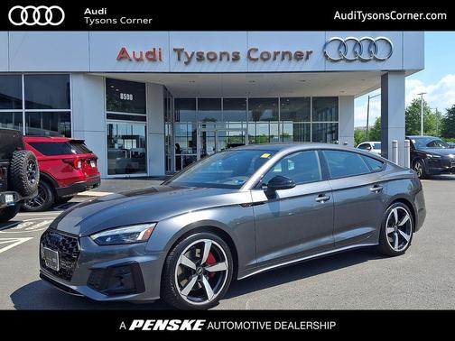 Daytona Gray Pearl Effect 2023 Audi A5 Sportback 45 S Line Prestige