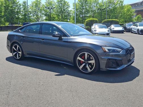 Daytona Gray Pearl Effect 2023 Audi A5 Sportback 45 S Line Prestige
