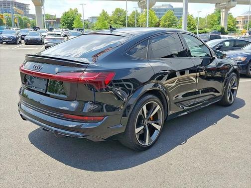 2022 Audi e-tron S Premium Plus