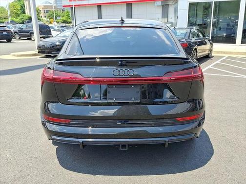 2022 Audi e-tron S Premium Plus