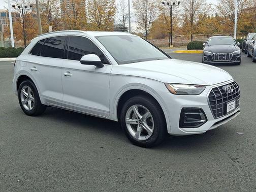 2021 Audi Q5 45 Premium