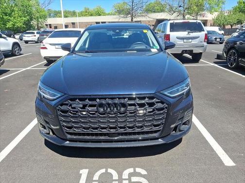 2022 Audi A8 L 55 TFSI quattro Tiptronic