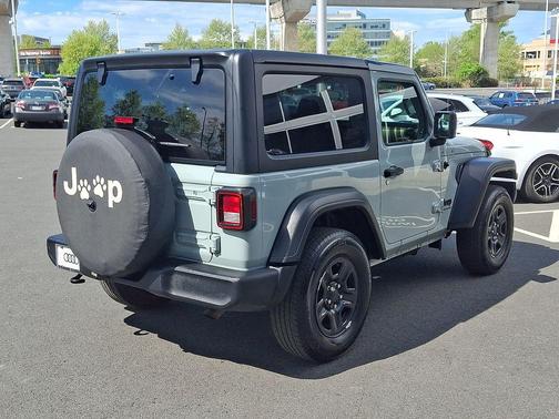 Earl Clearcoat 2023 Jeep Wrangler Sport