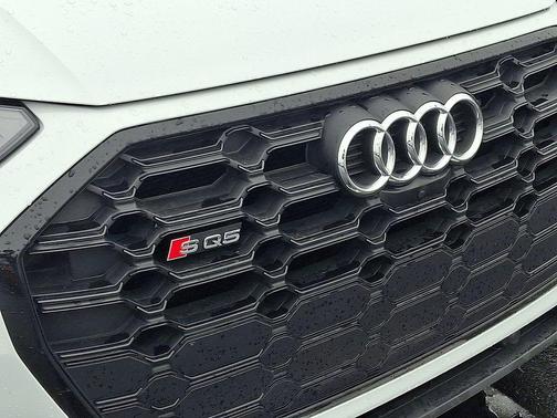 2023 Audi SQ5 3.0T Premium Plus