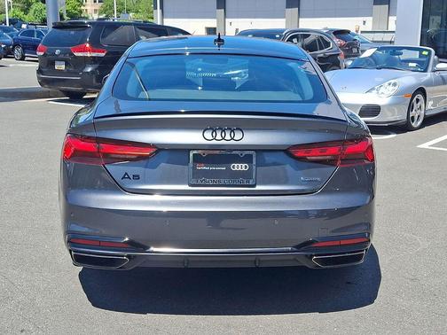 Daytona Gray Pearl Effect 2023 Audi A5 Sportback 45 S Line Prestige