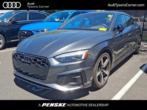 Daytona Gray Pearl Effect 2023 Audi A5 Sportback 45 S Line Prestige