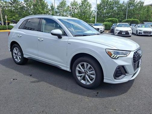 2025 Audi Q3 45 S line Premium Plus