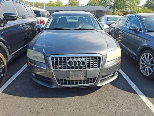 2007 Audi S8 5.2
