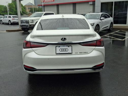 White Pearl 2021 Lexus ES 250 Base