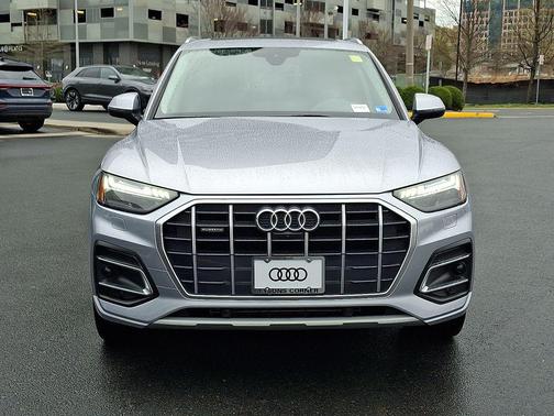 Florett Silver Metallic 2021 Audi Q5 45 Prestige