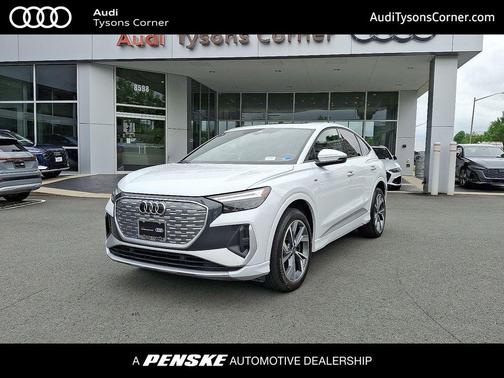 Glacier White Metallic 2023 Audi Q4 e-tron Premium 50 quattro