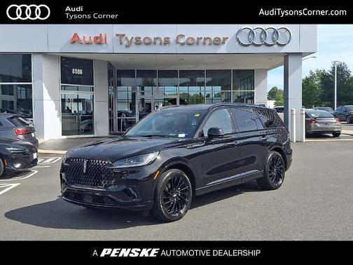 Infinite Black Metallic Clearcoat 2025 Lincoln Aviator Reserve AWD