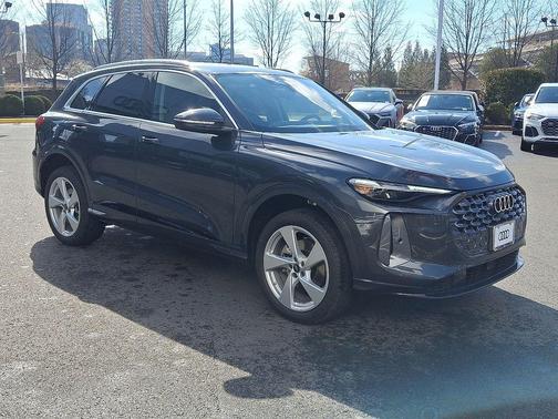 2026 Audi Q5 Premium Plus TFSI quattro S tronic