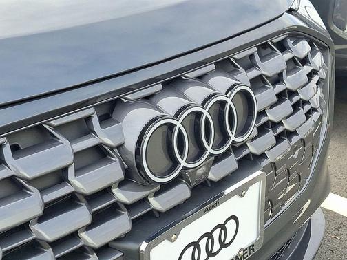 2026 Audi Q5 Premium Plus TFSI quattro S tronic