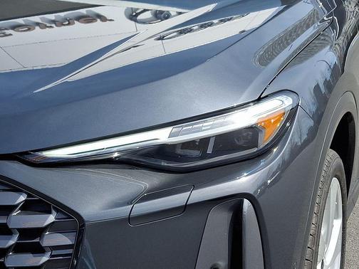 2026 Audi Q5 Premium Plus TFSI quattro S tronic