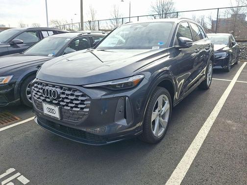 2026 Audi Q5 Premium Plus TFSI quattro S tronic