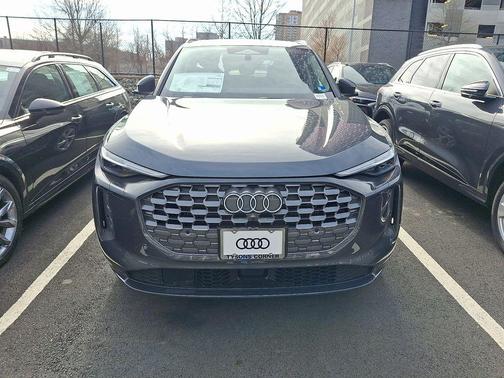 2026 Audi Q5 Premium Plus TFSI quattro S tronic