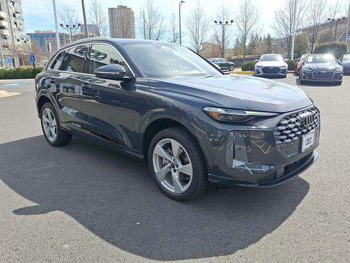 2026 Audi Q5 Premium Plus TFSI quattro S tronic