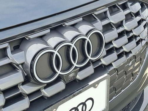 2026 Audi Q5 Premium Plus TFSI quattro S tronic