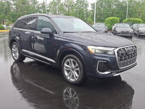 2025 Audi Q7 45 Premium