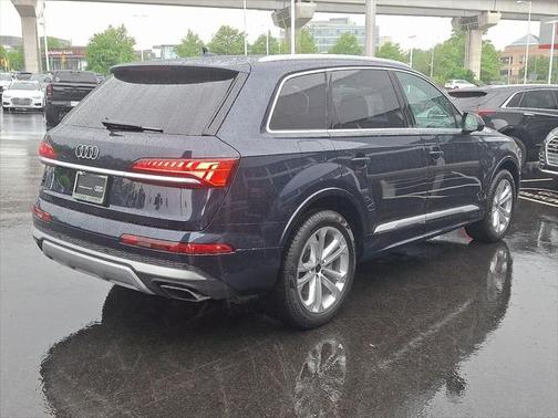 2025 Audi Q7 45 Premium