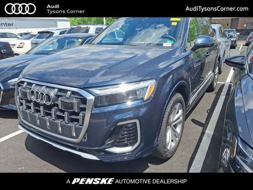 2025 Audi Q7 45 Premium
