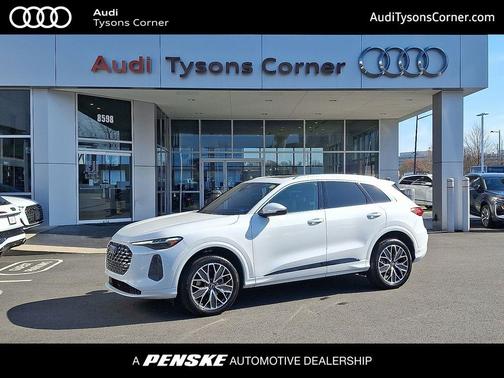 2025 Audi Q5 Premium Plus TFSI quattro S tronic