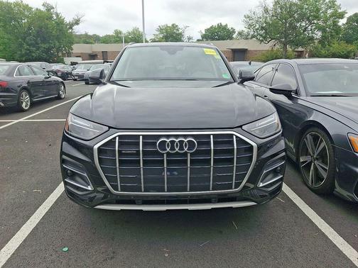 2023 Audi Q5 40 Premium