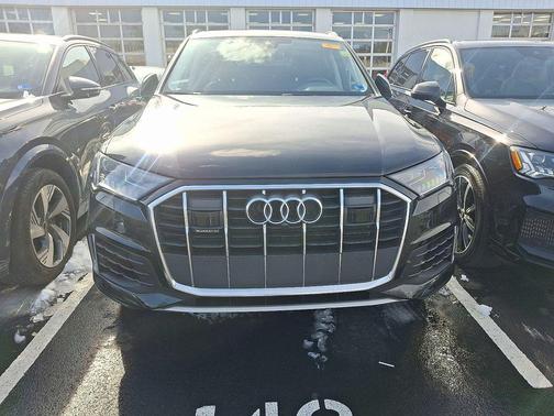 2023 Audi Q7 55 Premium Plus