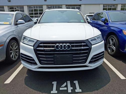 2020 Audi Q5 Premium Plus 55 TFSI e quattro S tronic