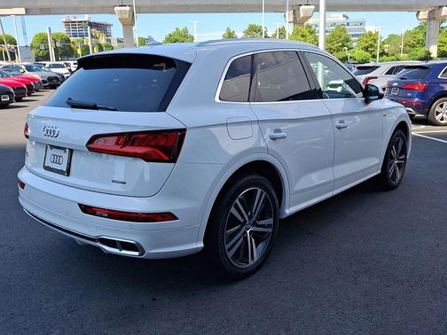 2020 Audi Q5 Premium Plus 55 TFSI e quattro S tronic