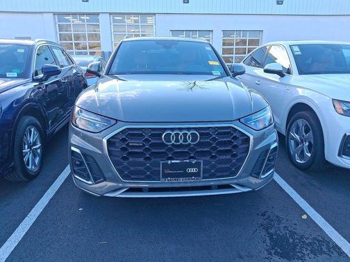 2023 Audi Q5 45 S line Premium