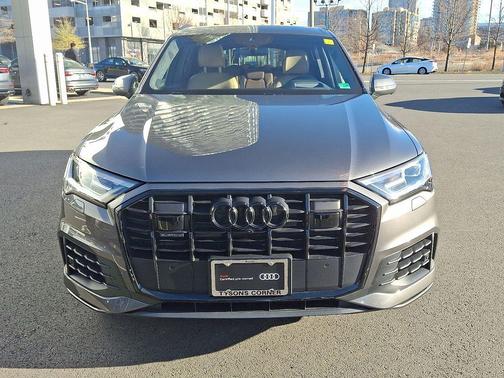 2022 Audi Q7 55 Prestige