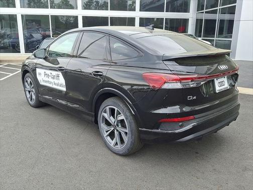 2025 Audi Q4 e-tron Sportback Premium 55 quattro