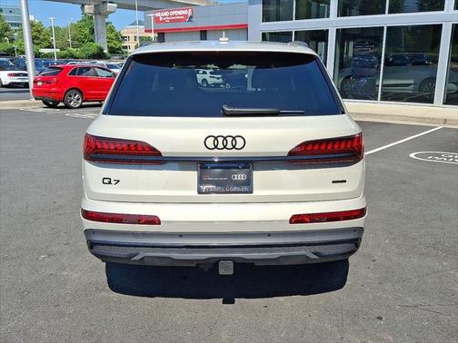 2023 Audi Q7 55 Prestige