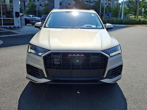 2023 Audi Q7 55 Prestige