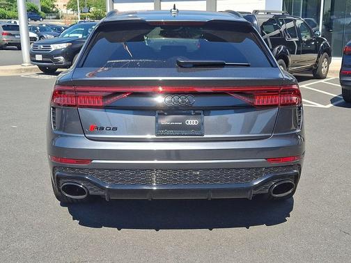 Daytona Gray Pearl Effect 2024 Audi RS Q8 4.0T