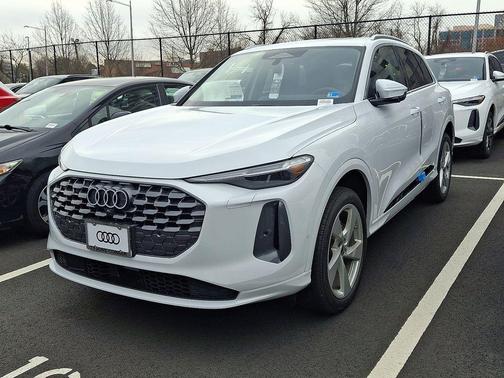 2026 Audi Q5 Premium Plus