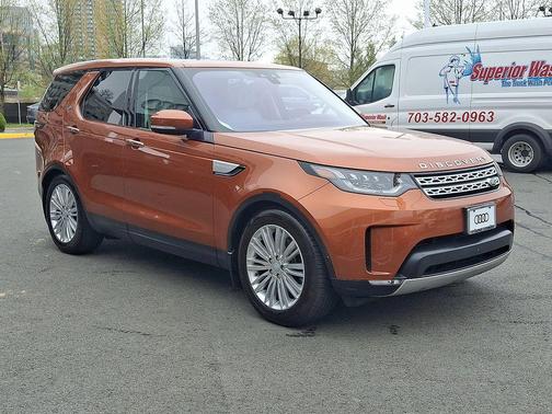 Namib Orange Premium Metallic 2018 Land Rover Discovery HSE LUXURY