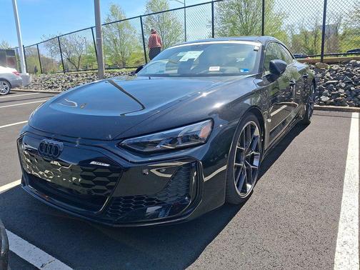 mythos black metallic 2026 Audi RS e-tron GT quattro