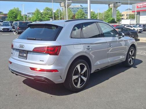 2022 Audi Q5 45 S line Premium Plus