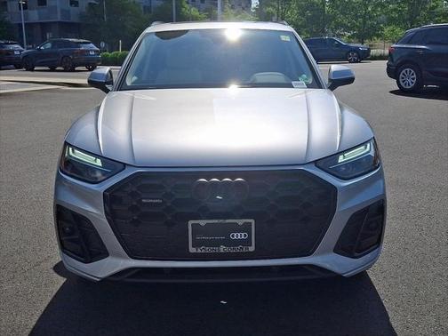 2022 Audi Q5 45 S line Premium Plus