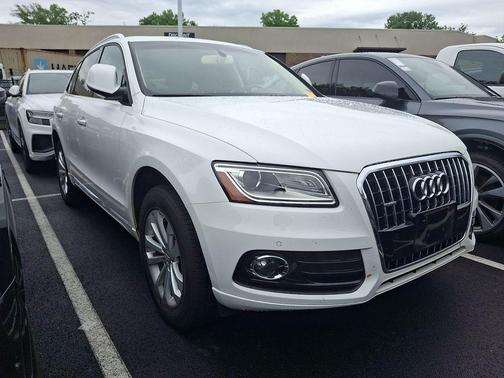 Ibis White 2016 Audi Q5 2.0T Premium Plus