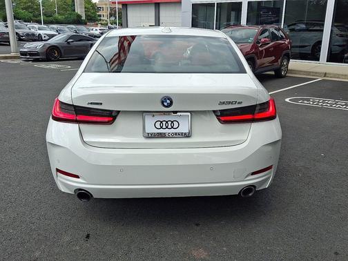 2023 BMW 330e Base