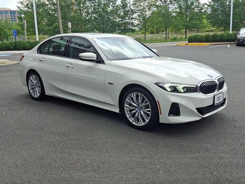 2023 BMW 330e Base