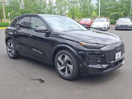 2025 Audi Q6 e-tron Prestige quattro