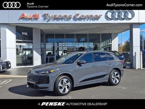 2025 Audi Q6 e-tron Premium quattro