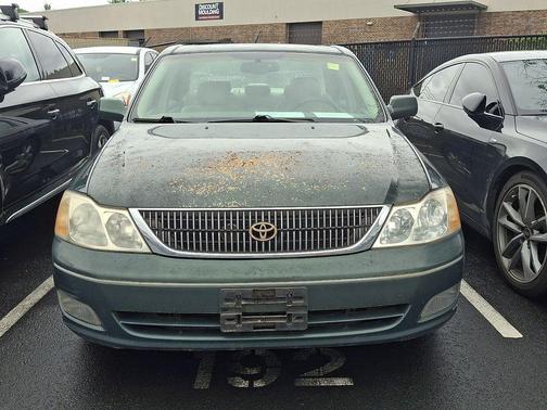 Woodland Pearl 2000 Toyota Avalon XL
